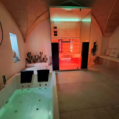 Mae Apulian 3*