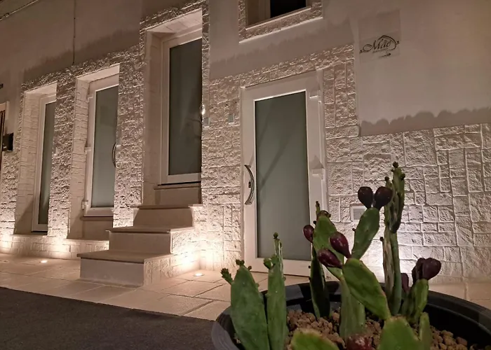 Mae Apulian לינה וארוחת בוקר גרוטליה