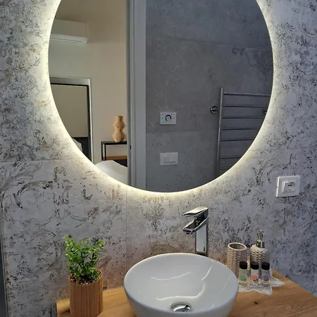 Mae Apulian Couette-café Grottaglie