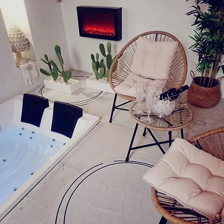 Mae Apulian 3*